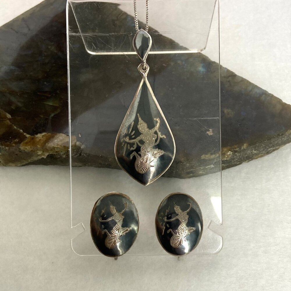 Siam Sterling Silver 925 Goddess Niello Enameled Pendant Necklace & Earring Set